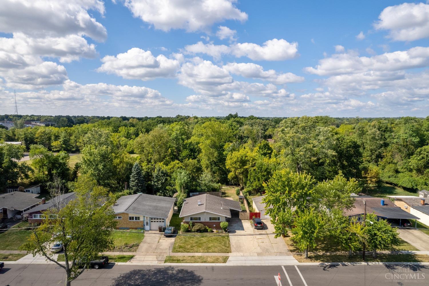 8905 Fontainebleau Terrace