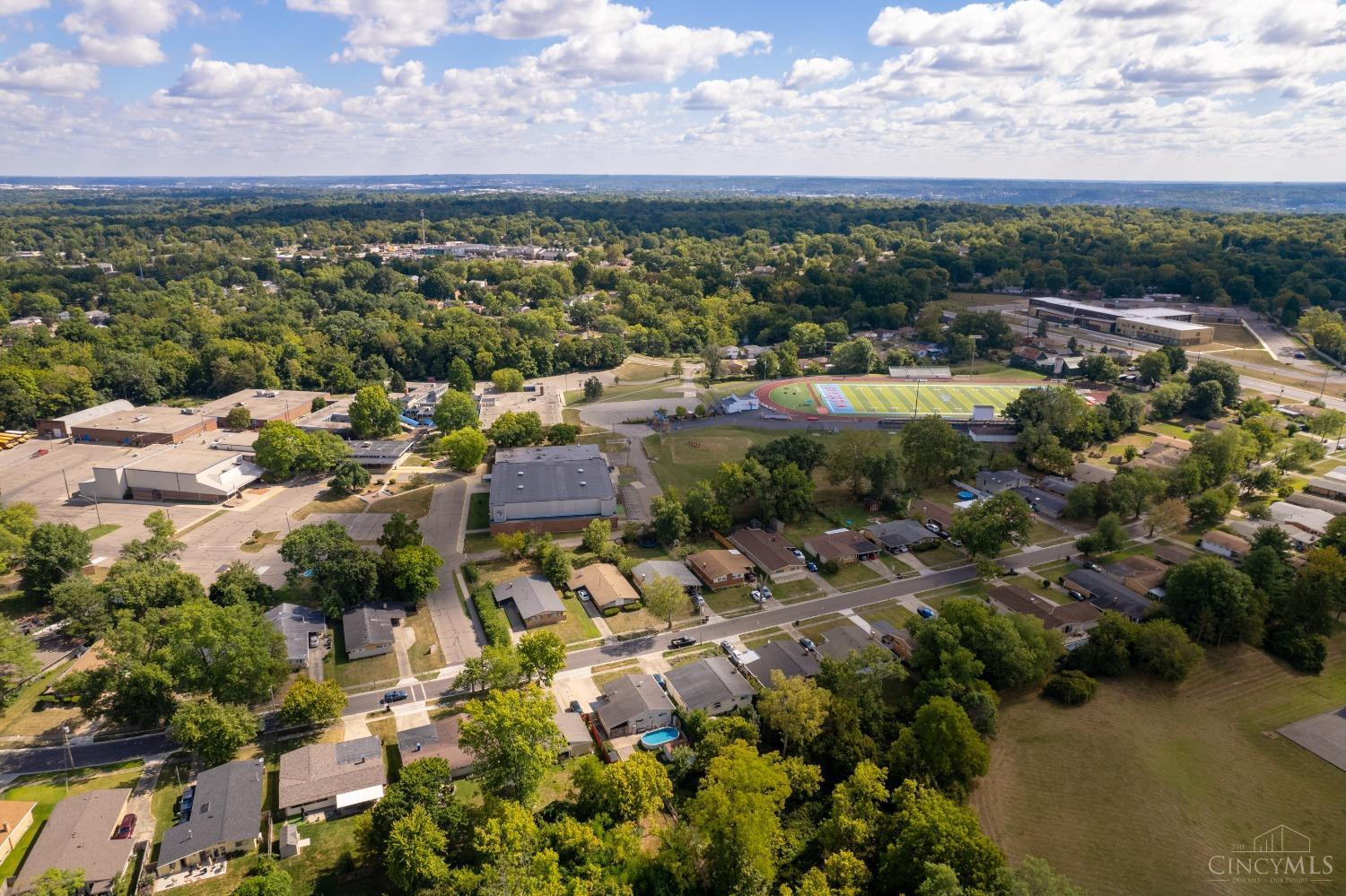 8905 Fontainebleau Terrace