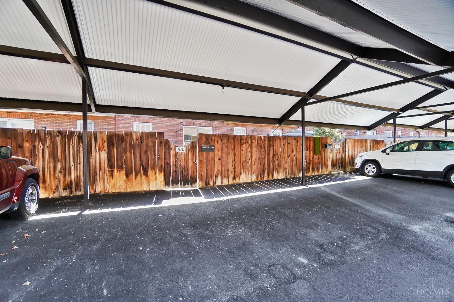 3470 Sunbury Lane