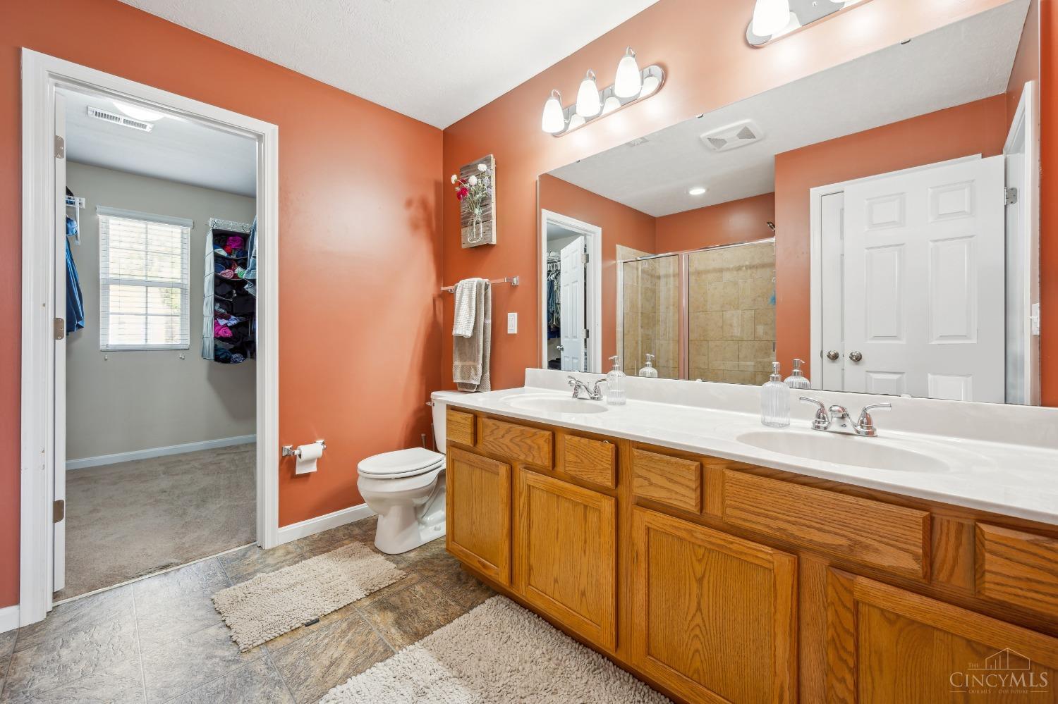 8823 Bluejay View Drive