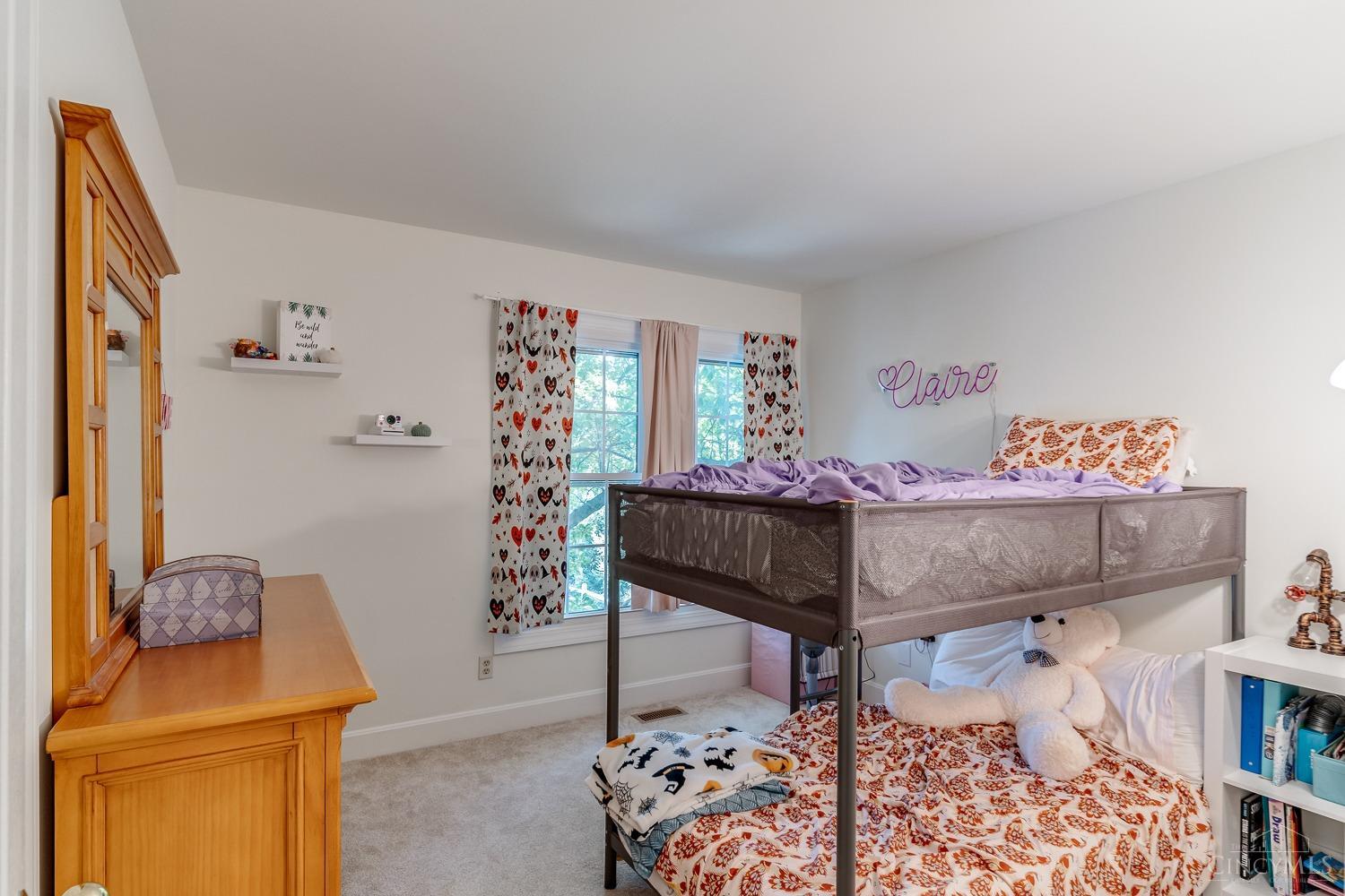 5410 Fallen Timbers Drive