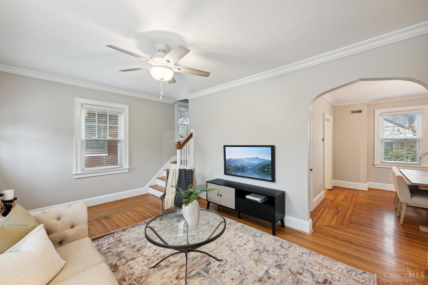 3418 Oakview Place