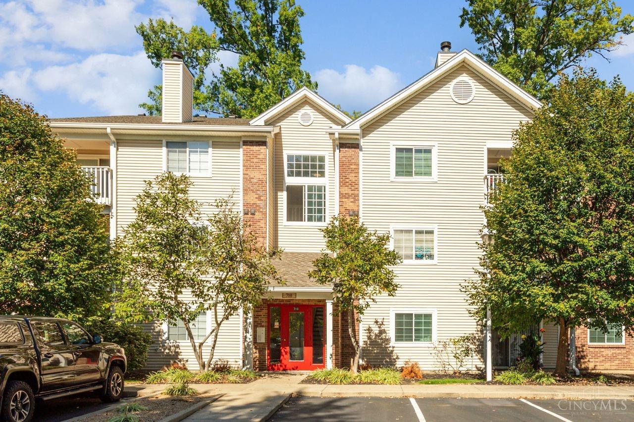 710 Carrington Place