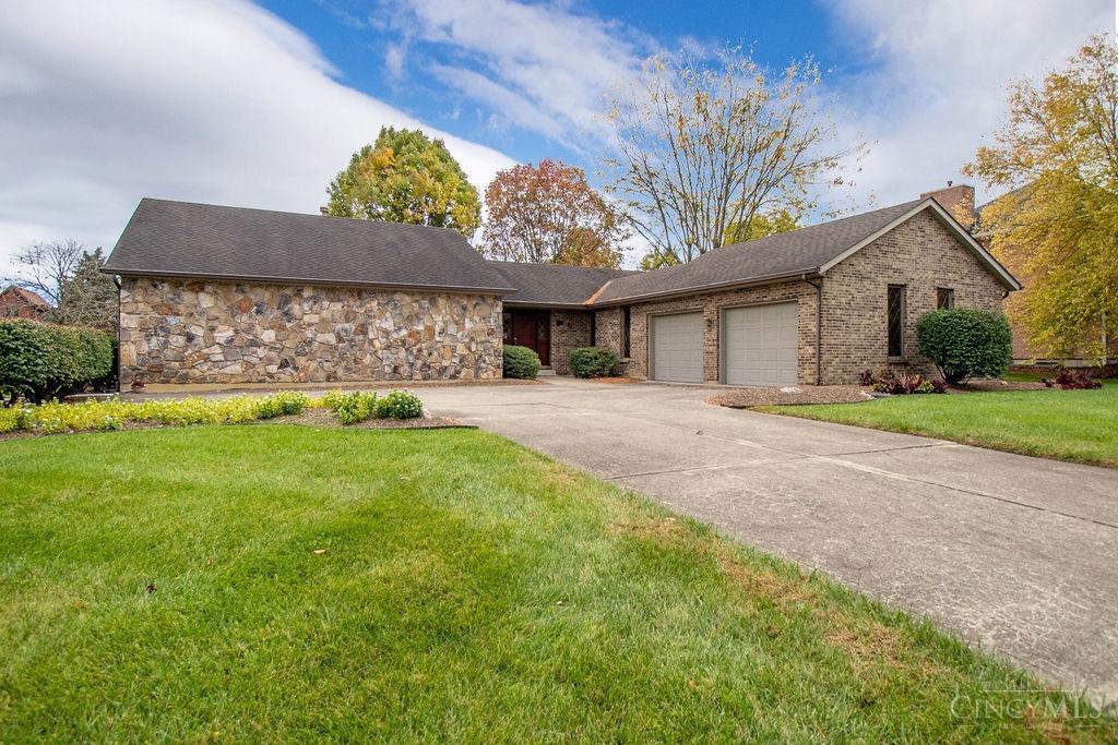 2413 Clara Bea Lane