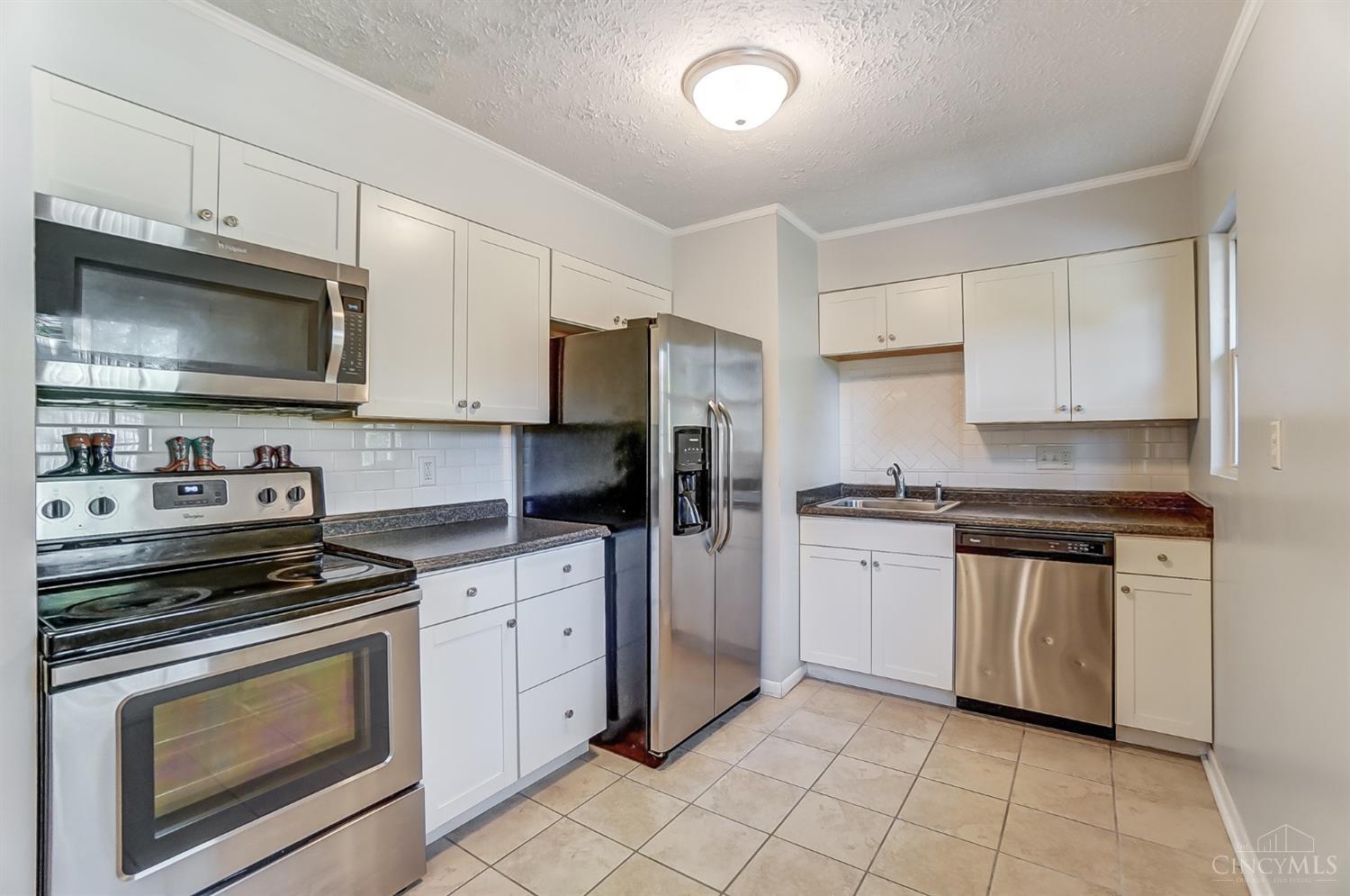 1404 W Main Street