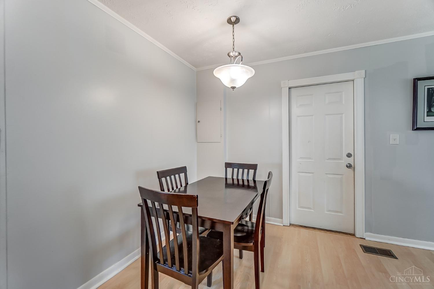 1404 W Main Street