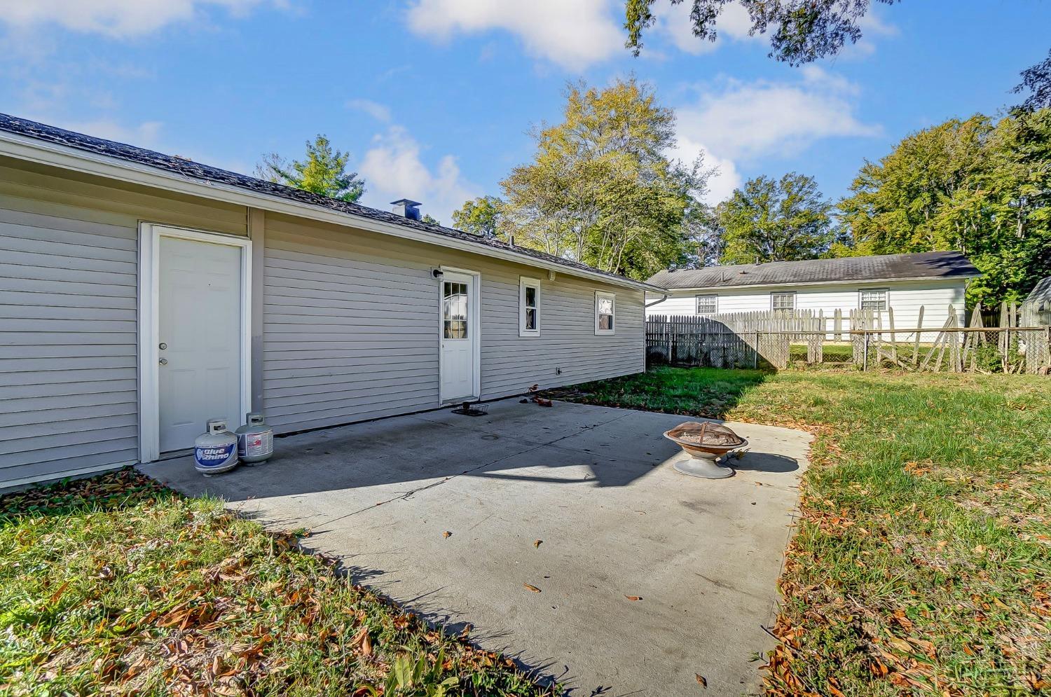 1404 W Main Street