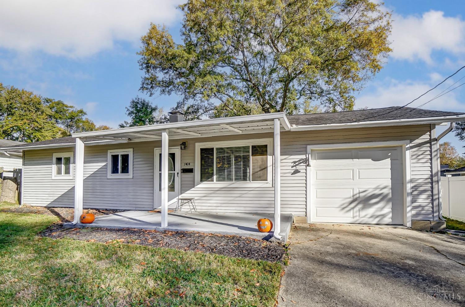 1404 W Main Street