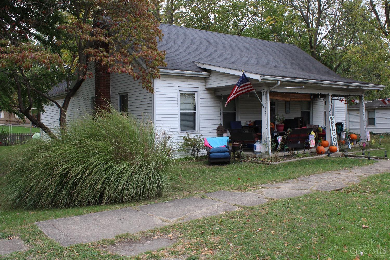 290 N Broadway Street