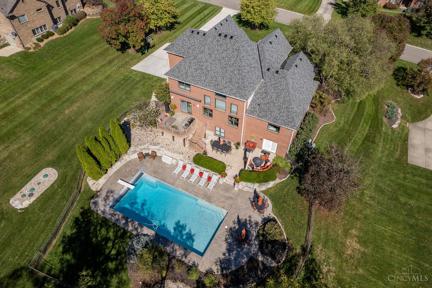 7151 High Pointe Lane