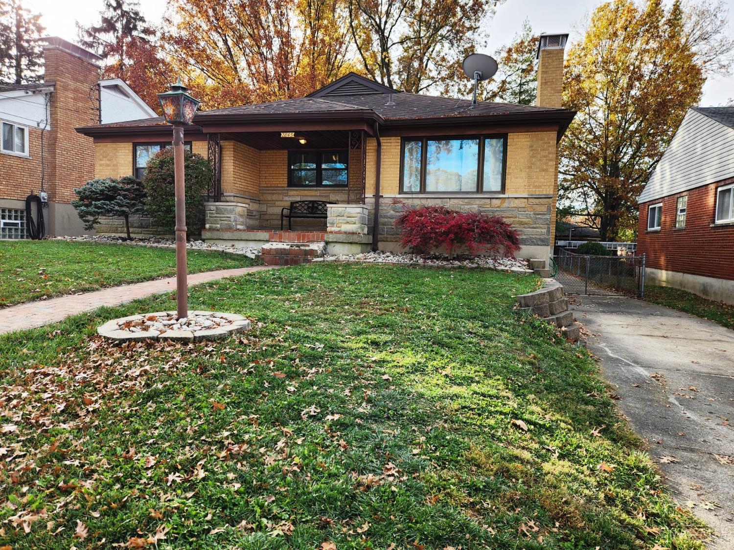 2845 Mount Airy Avenue