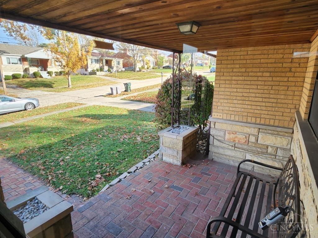 2845 Mount Airy Avenue