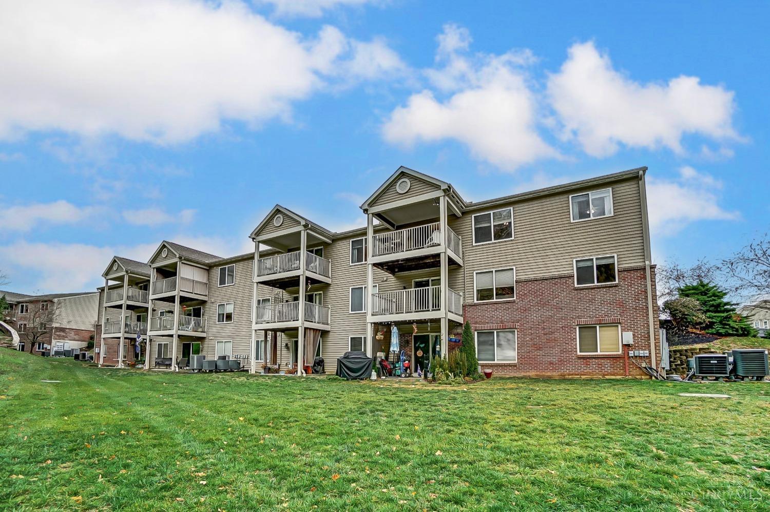 7193 English Drive 5-301