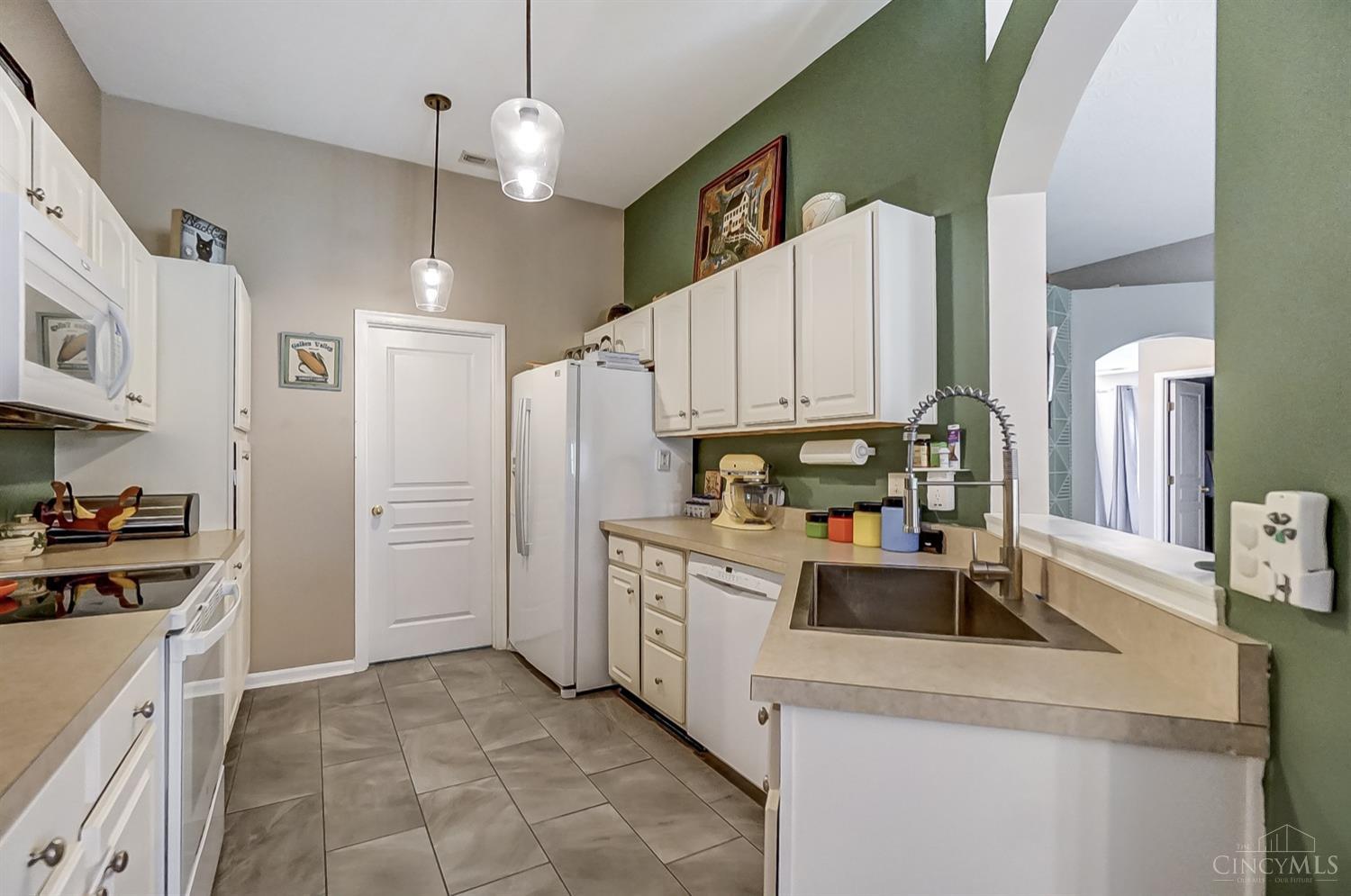 7193 English Drive 5-301