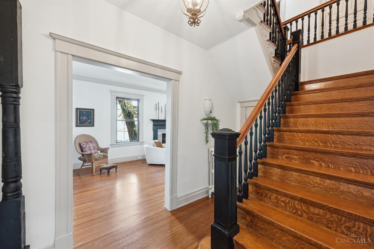 995 Richwood Circle