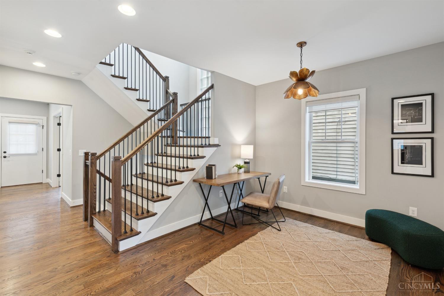 556 Empress Avenue