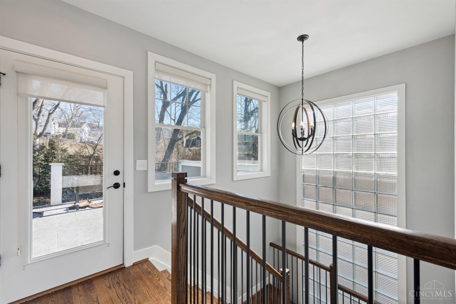 556 Empress Avenue