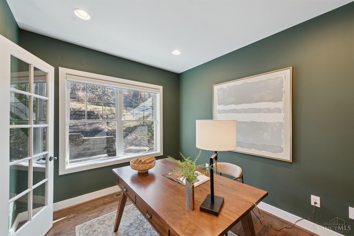 556 Empress Avenue