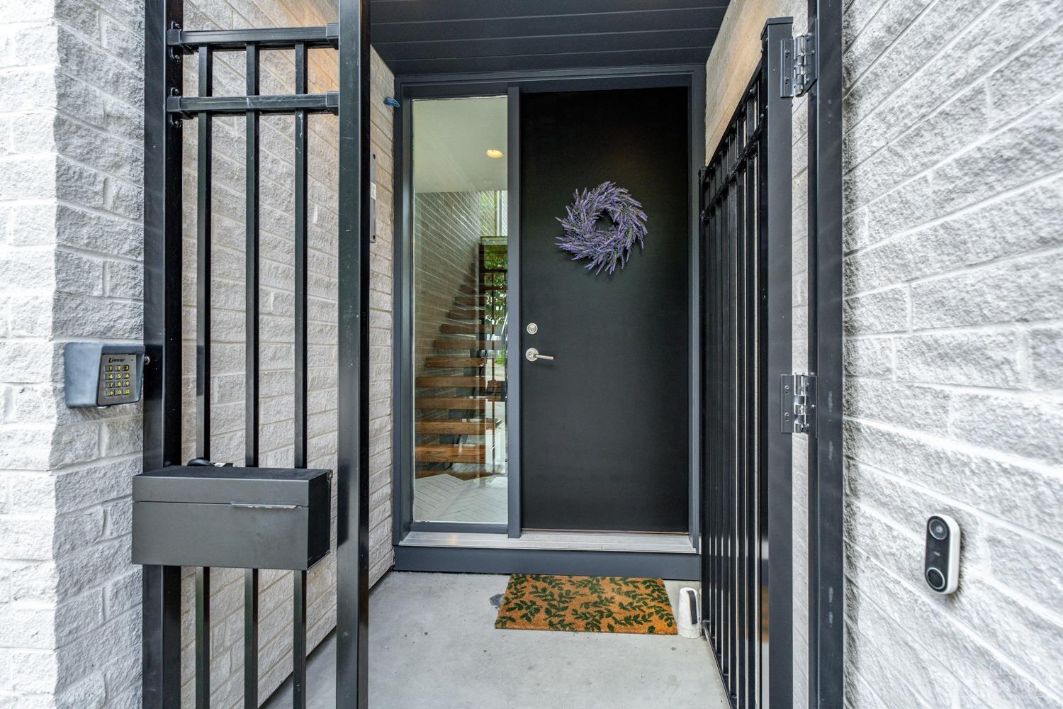 309 Mulberry Street