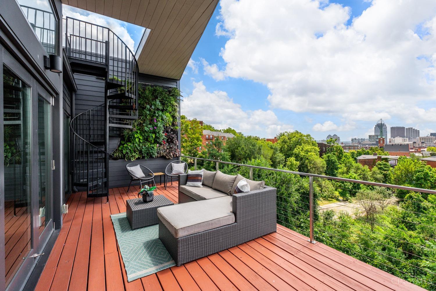 309 Mulberry Street