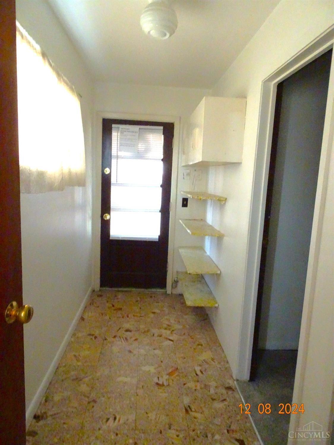 1211 Grove Street