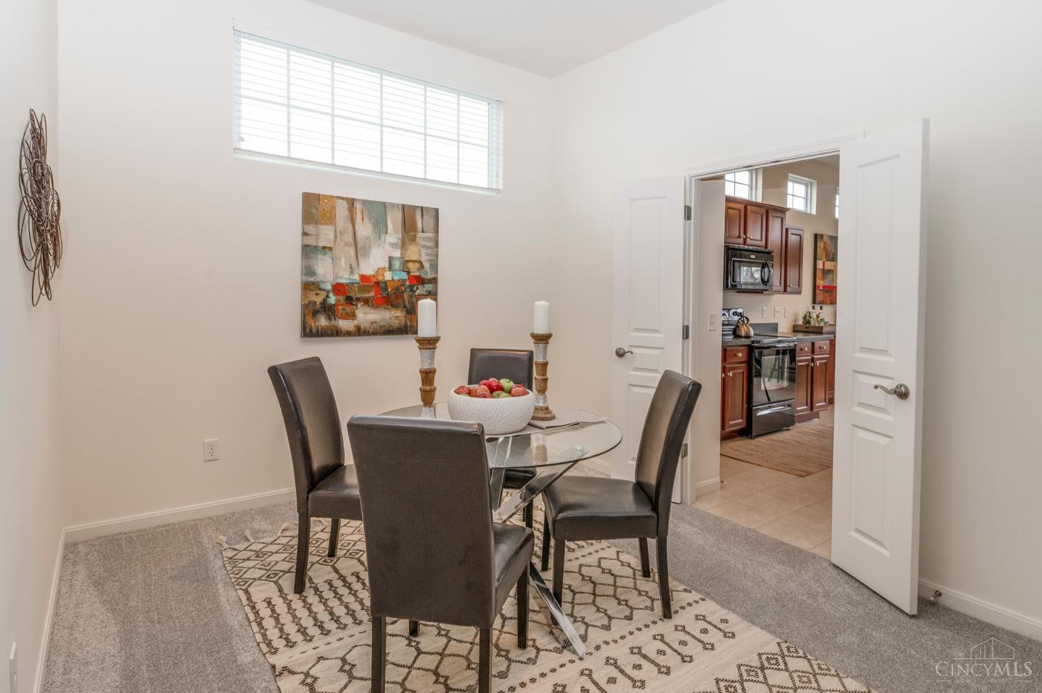 1242 Feather Trail