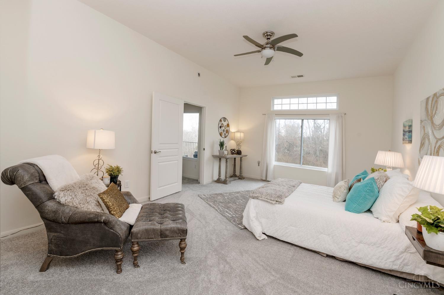 1242 Feather Trail