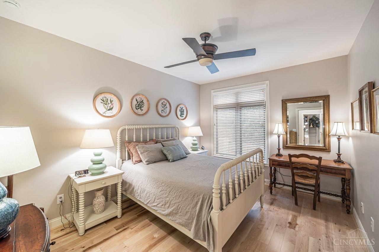 1128 Riverside Drive