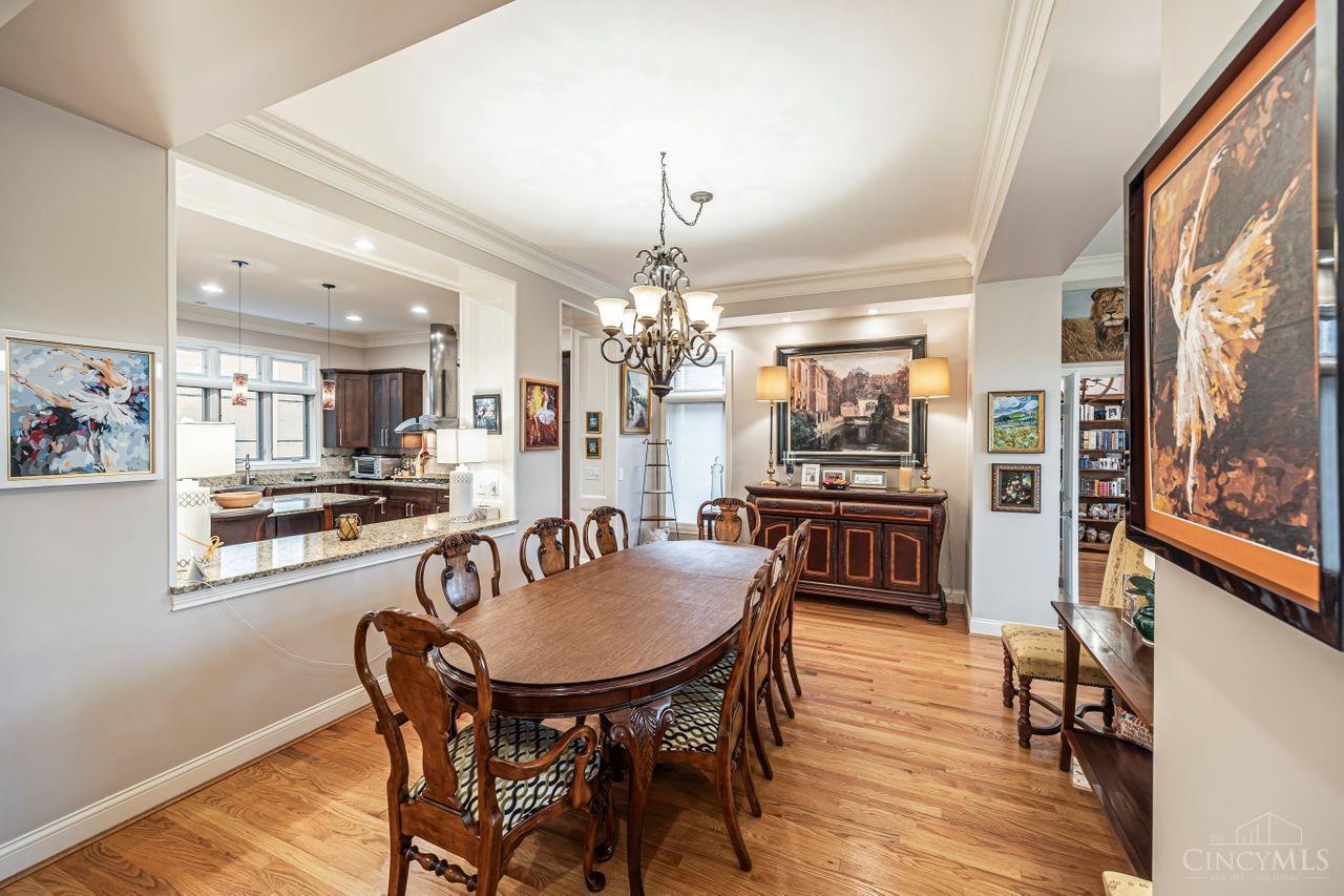 1128 Riverside Drive