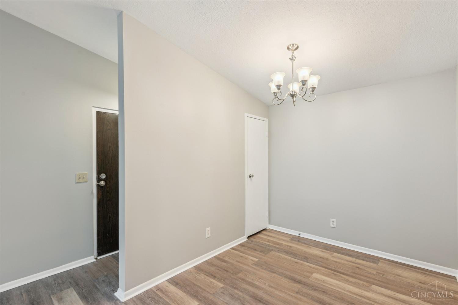 521 W Martin Luther King Drive B28