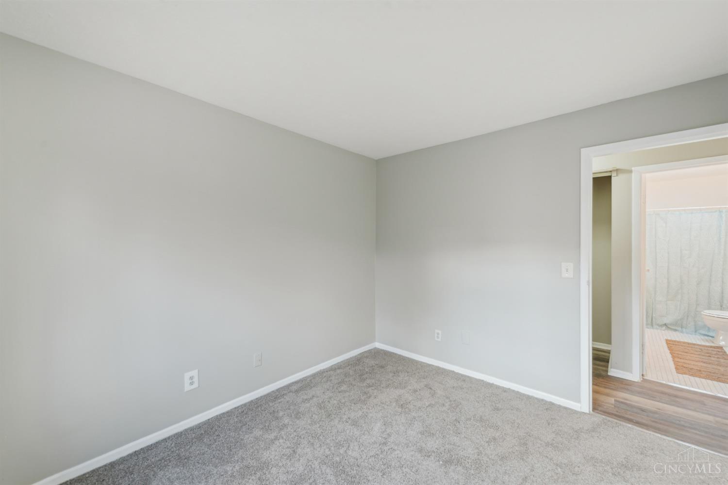 521 W Martin Luther King Drive B28