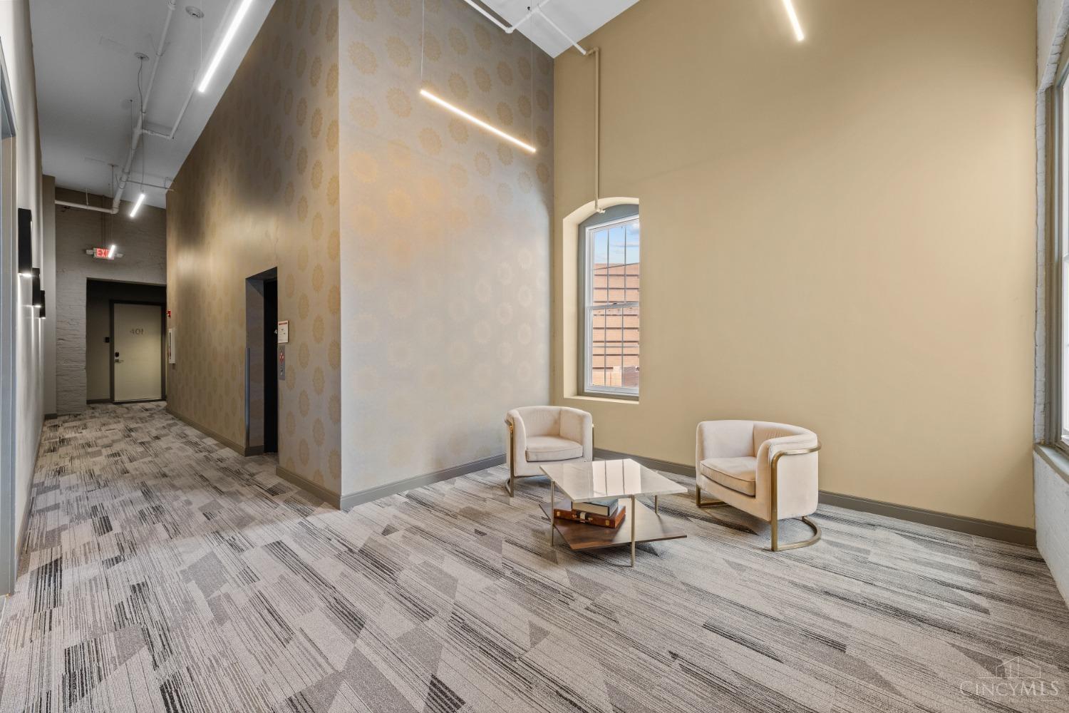 813 Broadway Street 401