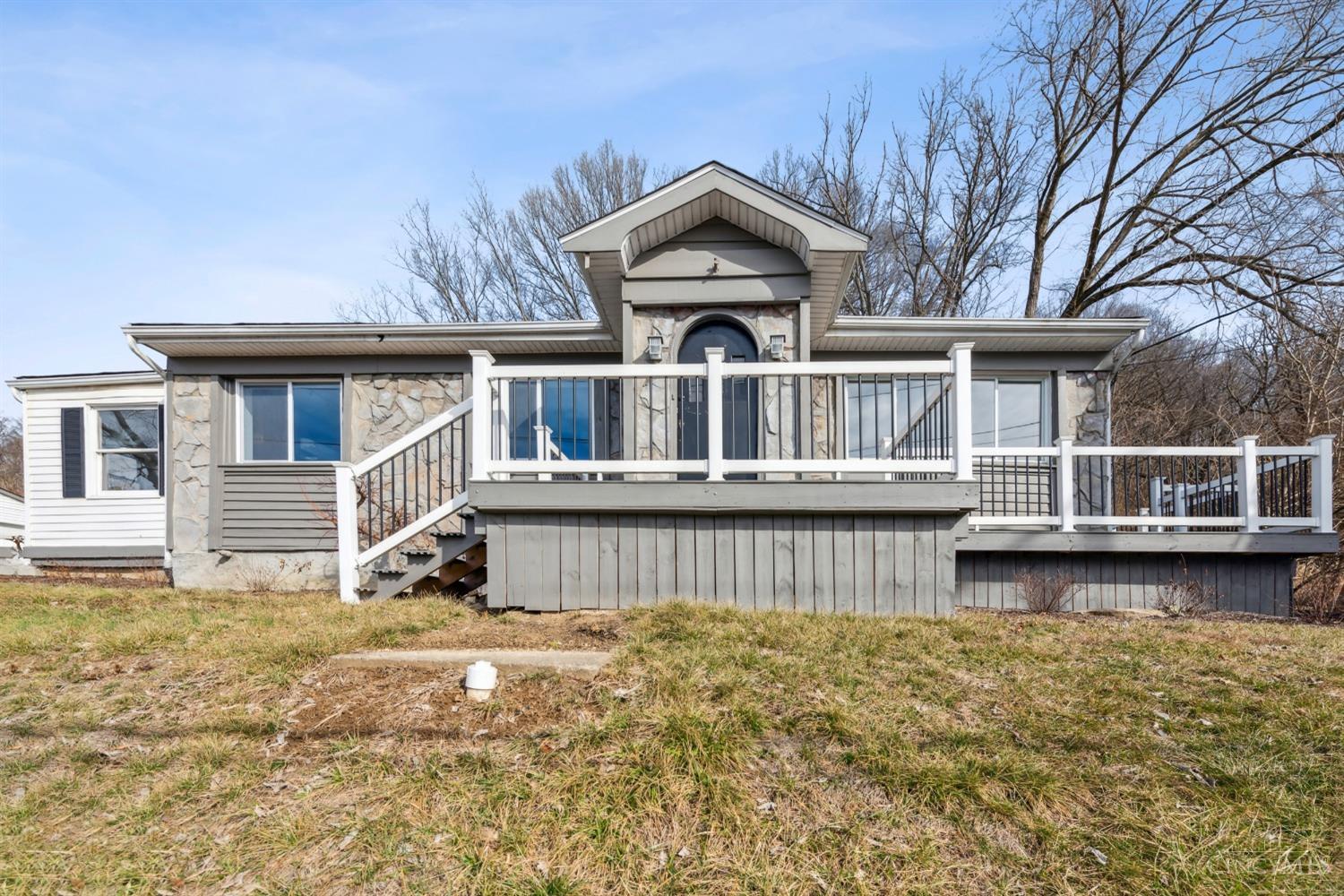 418 Three Rivers Parkway