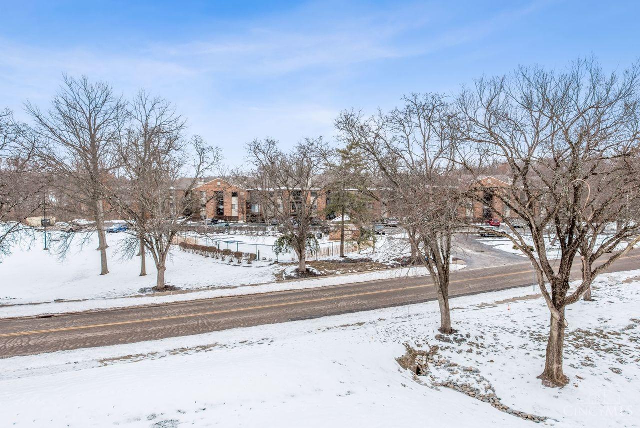 5984 Meadow Creek Drive 12