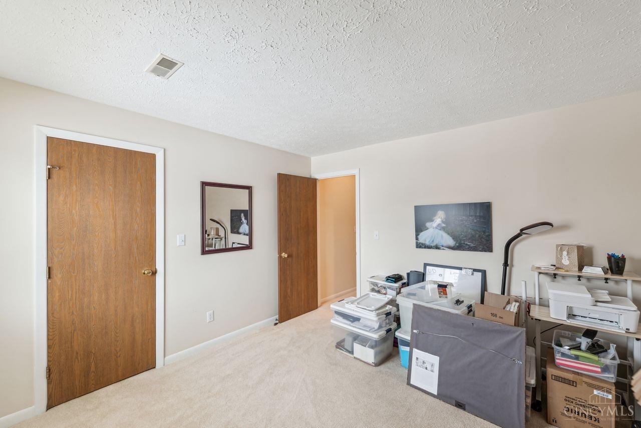 5984 Meadow Creek Drive 12