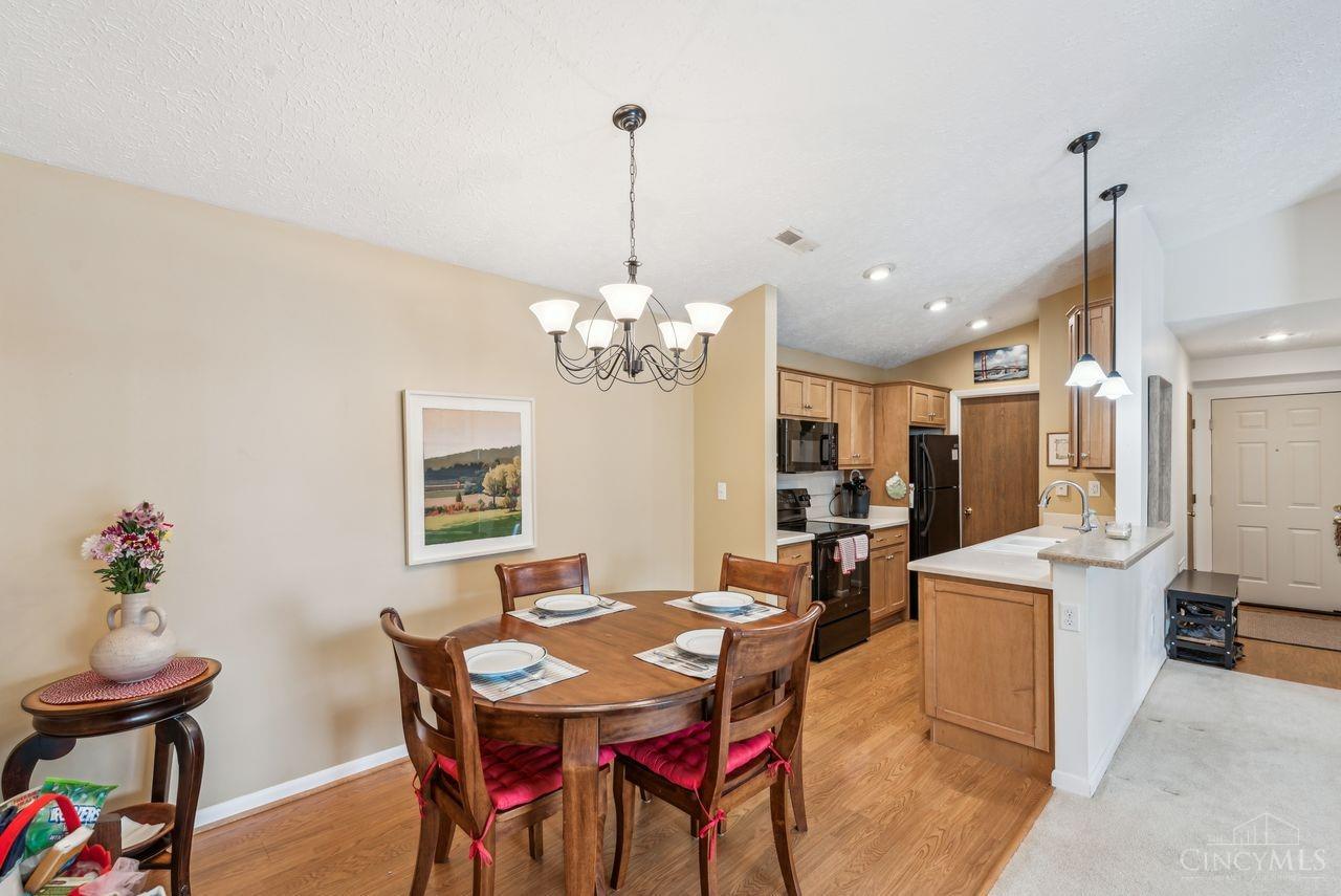 5984 Meadow Creek Drive 12