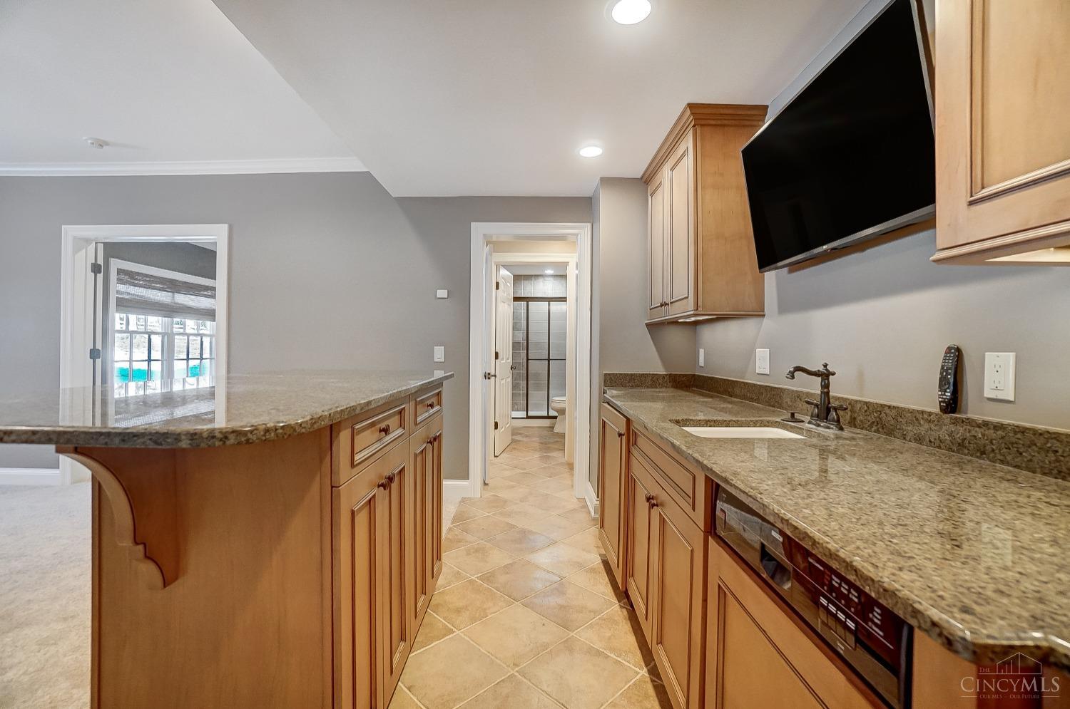 8780 Old Road