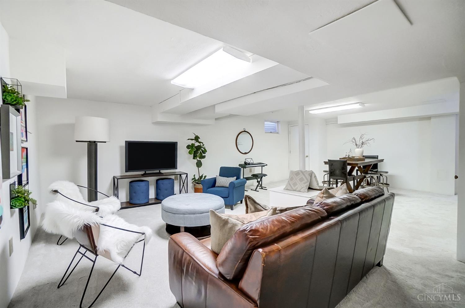 7405 Demar Road