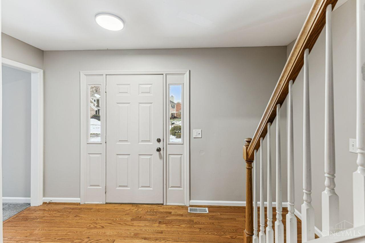 10860 Shadow Glen Drive