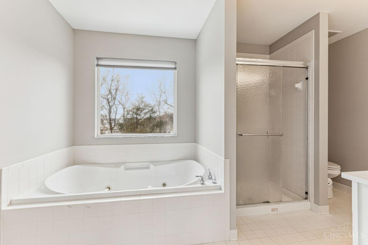 10860 Shadow Glen Drive