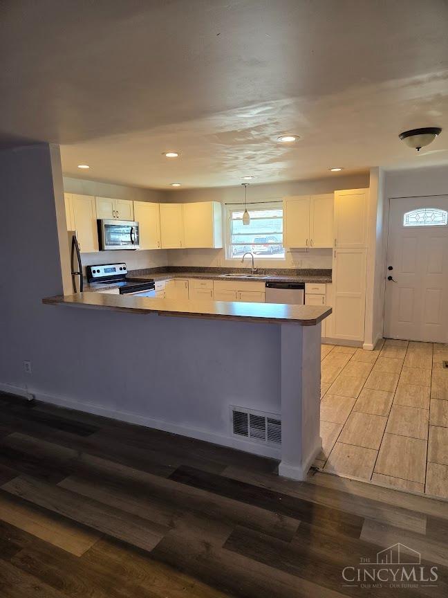 11420 Farmington Road