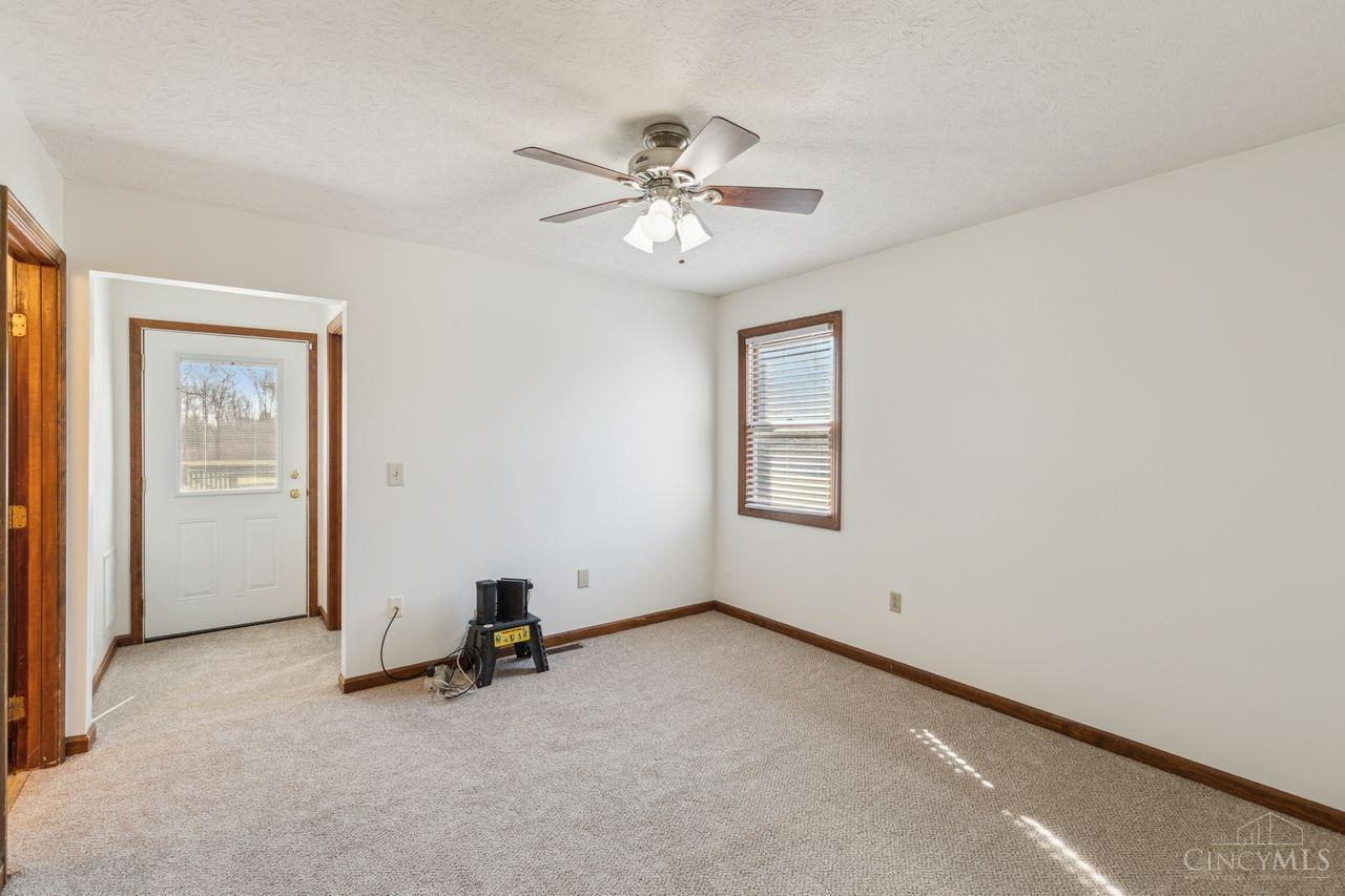 1865 S St Rt 123