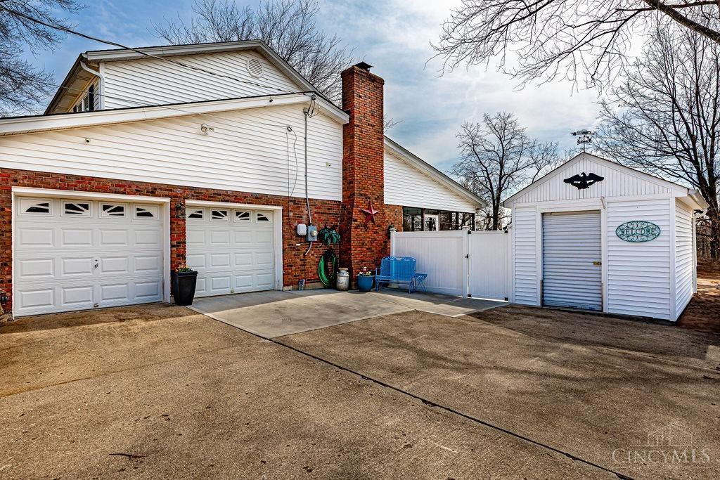 5643 Breezewood Drive