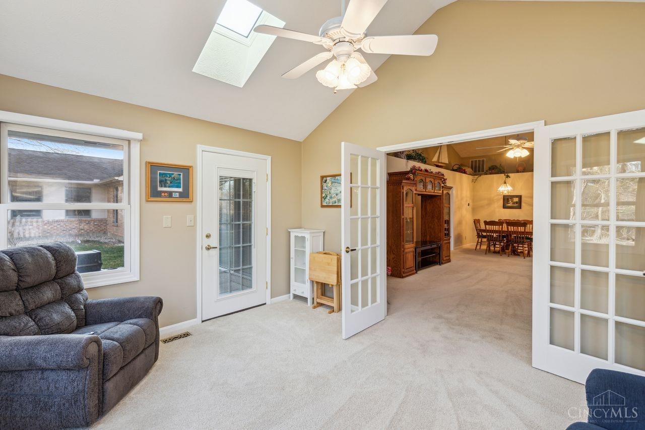 12 Hathaway Commons Drive