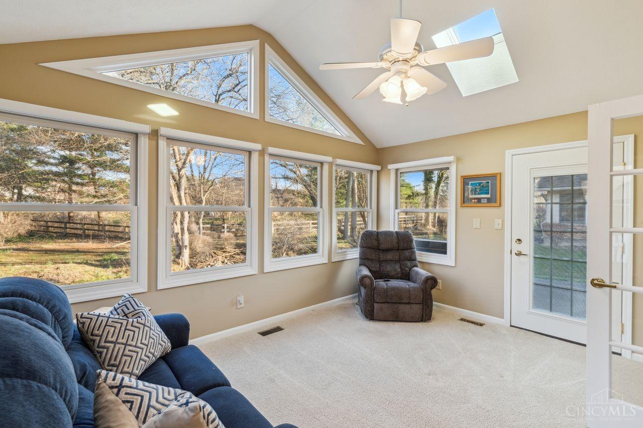 12 Hathaway Commons Drive