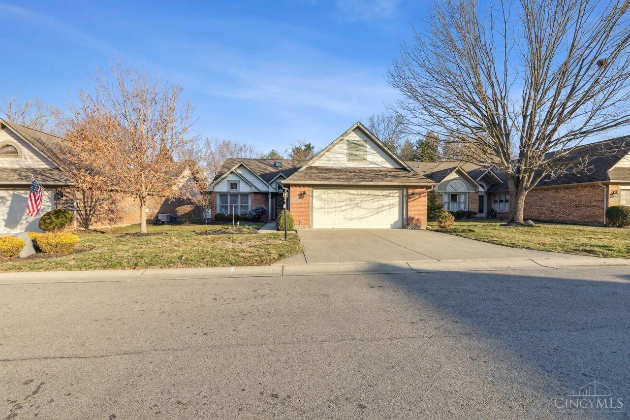 12 Hathaway Commons Drive