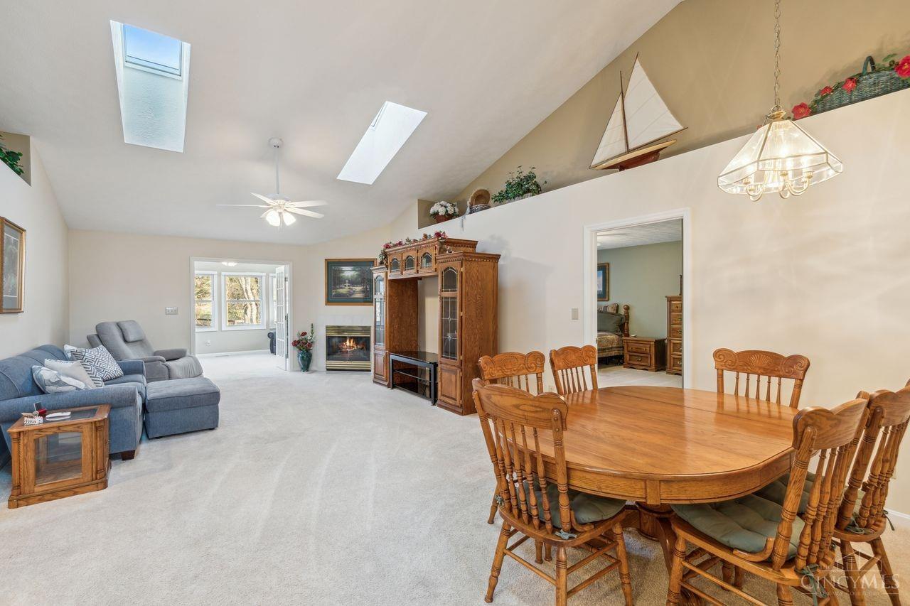 12 Hathaway Commons Drive