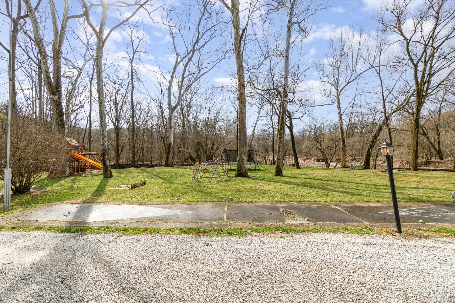1284 E County Road 200 N