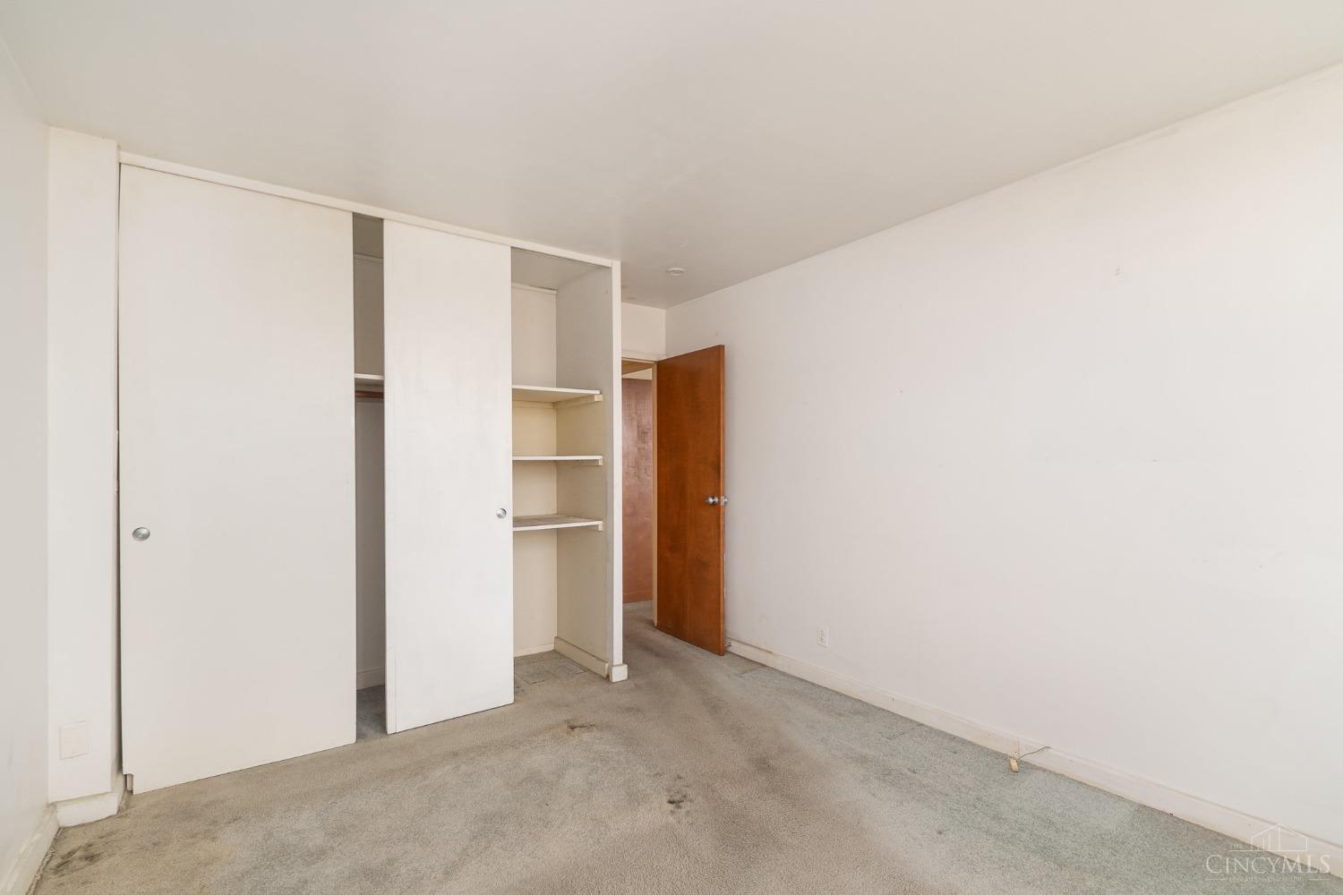 810 Matson Place 703