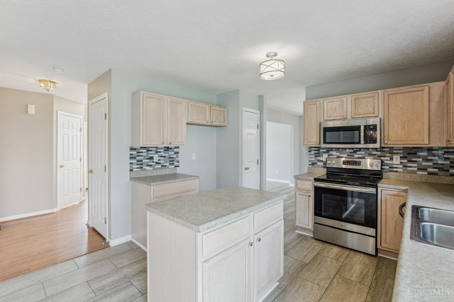5936 Westfield Court